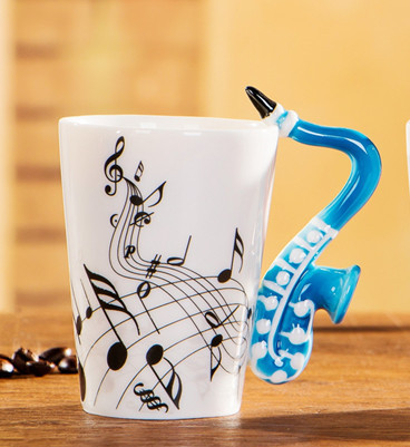 Creative Music Violin Style Guitar Ceramic Mug Coffee Tea Milk Stave Cups With Handle Coffee Mug Novelty Gifts