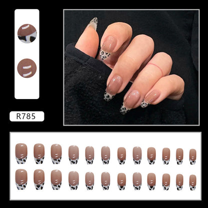 Spring And Summer New Product Simple French Retro Small Fresh Manicure Wearable Nail Patches Wholesale Ladies Only 24 Pieces